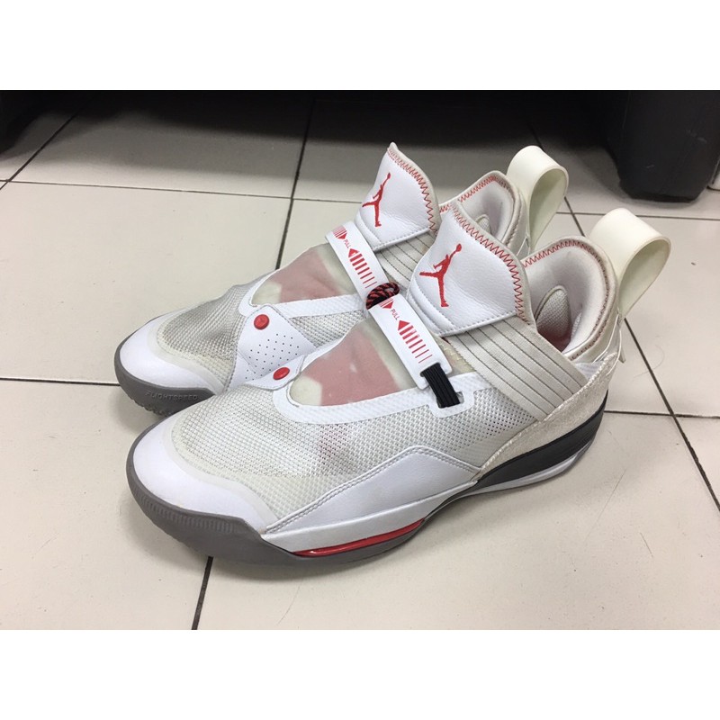 Air Jordan 33代 飛人喬丹 SE AJ33 XXXIII 低筒 白灰 籃球鞋 FastFit