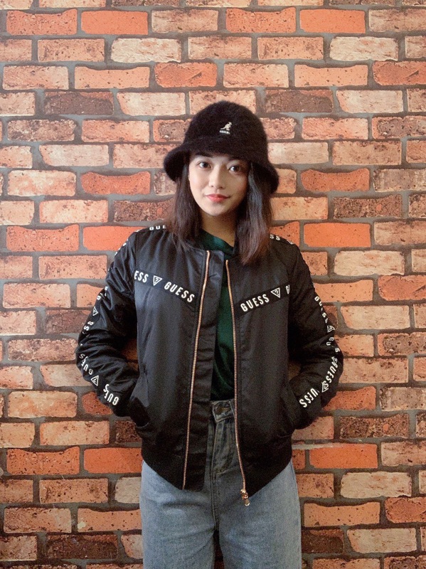 GUESS ジャケット Mサイズ - 通販 - toptelha.net.br