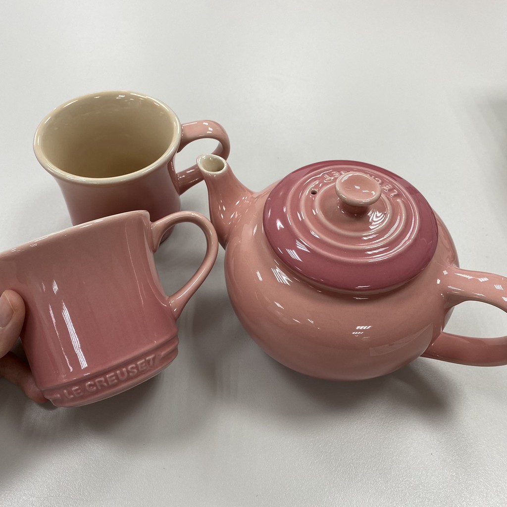 ღ向娜寶許願ღ 專櫃正貨 法國 Le Creuset 陶瓷 茶壺組茶具組  一壺二個同色馬克杯 午茶杯