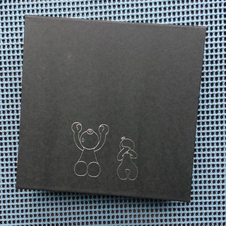 hTC設計小人限量配件禮盒(純粹黑)