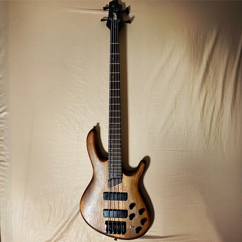 Cort B4 Bass 貝斯