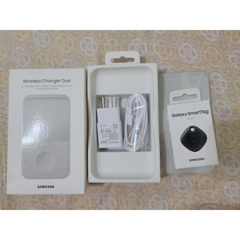 WIRELESS CHARGER DUO無線閃充充電板，galaxy smart tag 藍牙智慧防丟器