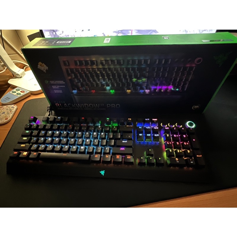 RAZER 雷蛇 BlackWidow V3 Pro 黑寡婦蜘蛛幻彩版 機械鍵盤 黑寡婦 黃軸