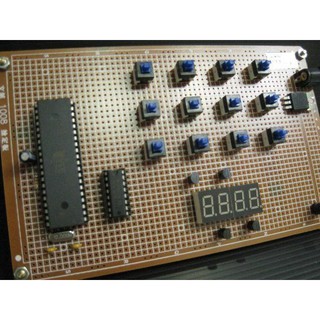 『好人助教』8051專題製作：投票機 (有贊成與反對兩種票種) 七段顯示器實習 學生專題 可改Esp32/arduino
