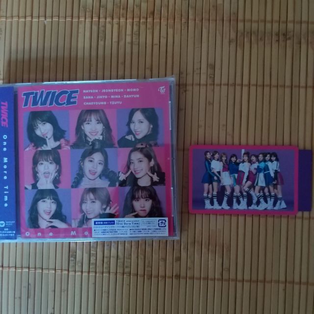 出售twice 日本1st 日文單曲one More Time 初回盤通常盤含團卡 蝦皮購物