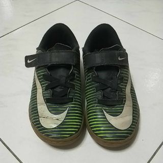 Nike平底兒童足球鞋（魔鬼氈）C13 19公分