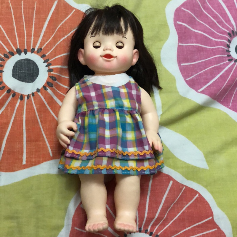 可愛日本眨眼睛洋娃娃