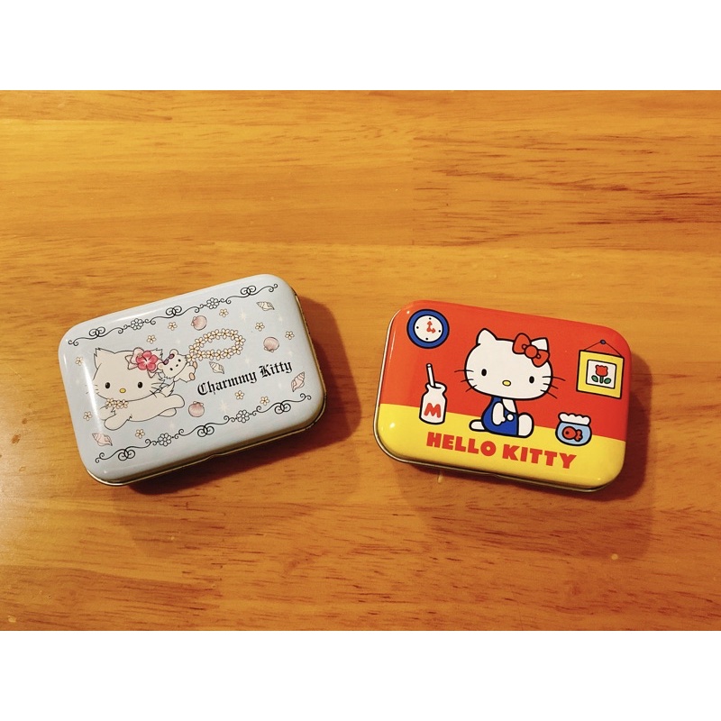 日本Charmmy kitty &amp; Hello kitty小鐵盒(5*7.8cm) 二手