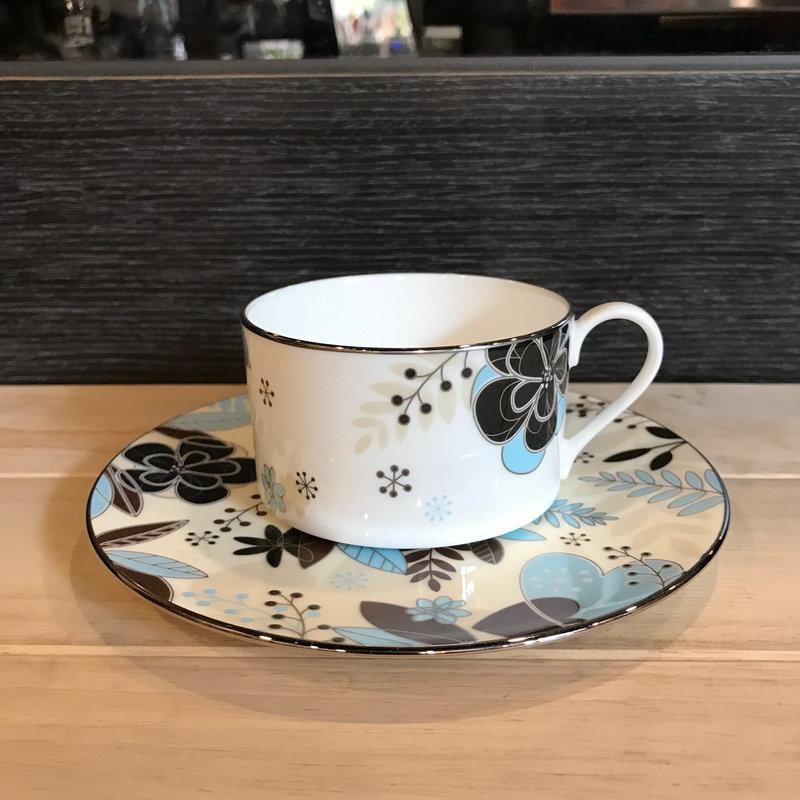 日本 NARUMI 鳴海骨瓷 骨瓷杯 咖啡杯 花茶杯 白 240ml