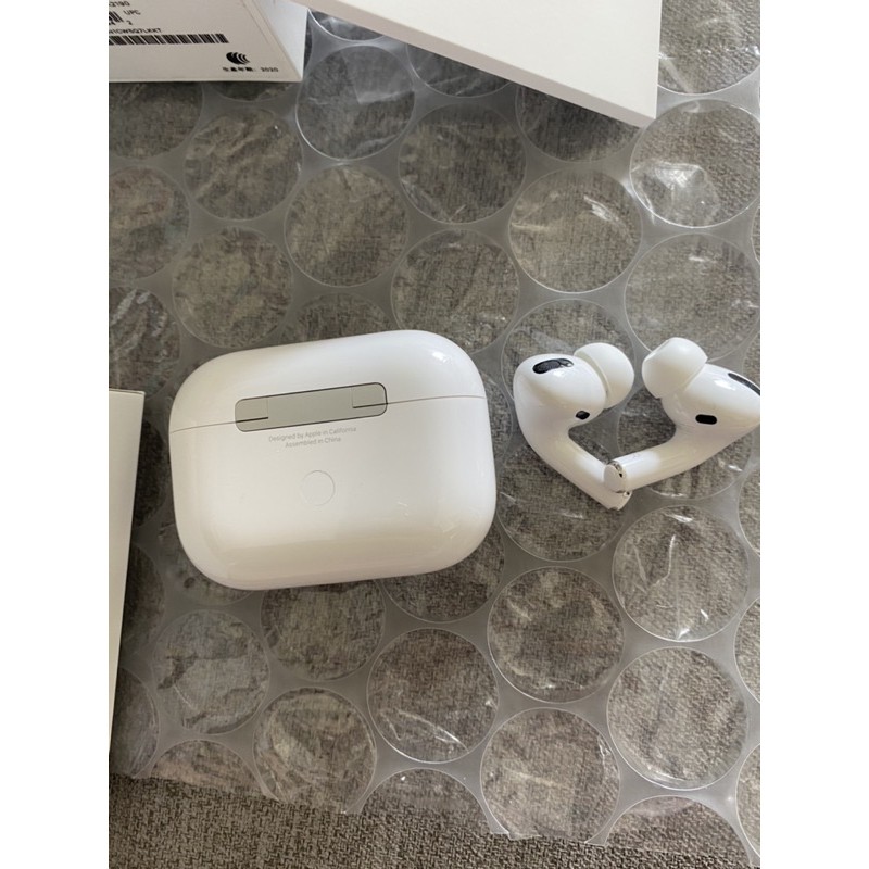 AirPods  pro 耳機 台灣公司貨 正品 近全新 二手 apple 藍芽 三代