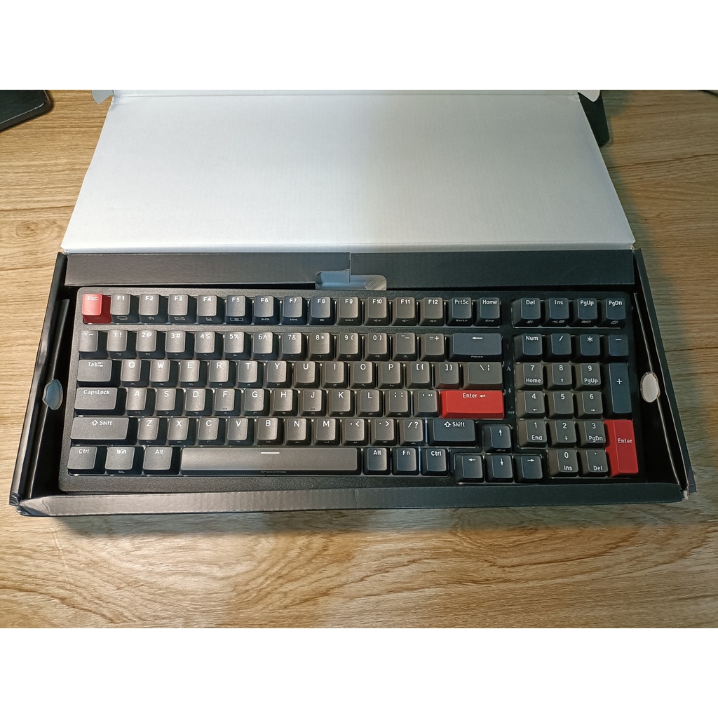 I-rocks K86R機械鍵盤 RGB 有線/2.4G雙模 熱插拔 紅軸 二手