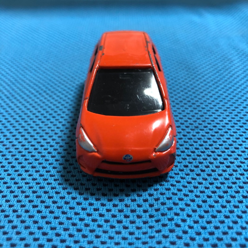 Tomica TOYOTA AQUA（2012年）