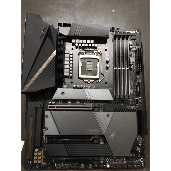 技嘉 Z590 AORUS PRO AX 主機板