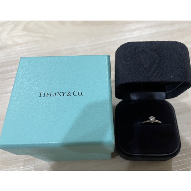 Tiffany 蒂芬妮鑽戒 六爪鑽石20分 購於新光三越專櫃 嚴禁殺價