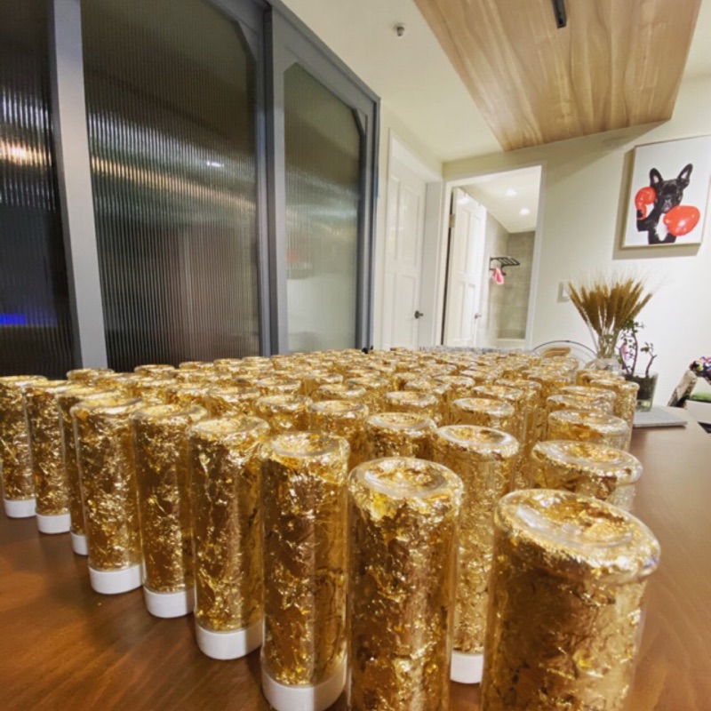 現貨 代購 金箔 可食用金箔 裝飾金箔 銀箔 甜點金箔 烘焙金箔 食用金箔 銀箔 蛋糕裝飾 2g 蝦皮購物