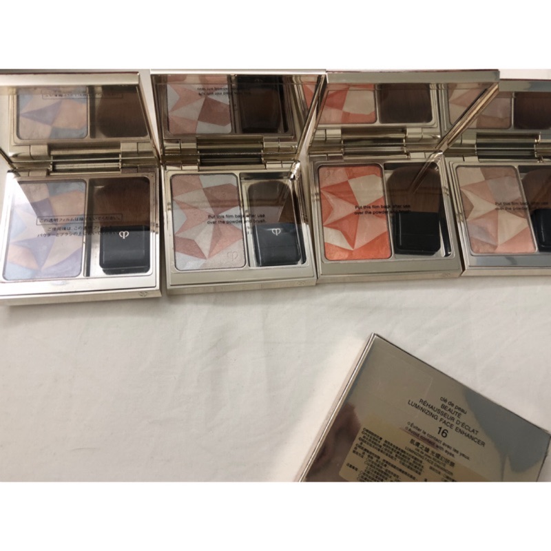 肌膚之鑰幻妍餅打亮14 15 蝦皮購物