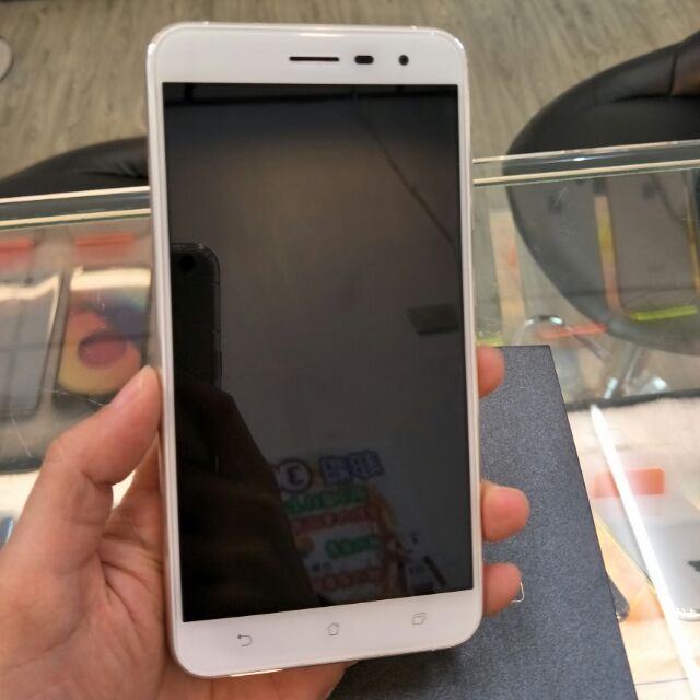 二手 Zenfone3 ZE552KL白(保固內)