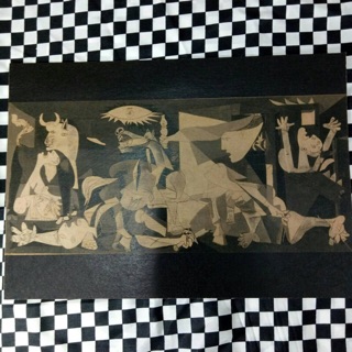 『老番顛』 1937年Guernica 格爾尼卡 畢卡索經典畫作海報 裝飾畫 牛皮紙海報 海報 店面裝飾 復古 居家裝飾