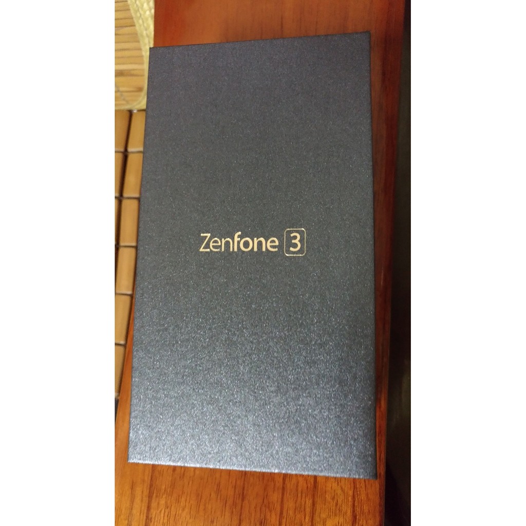 ZenFone 3 白 4g/64g 5.5 吋 ZE552KL ZF3