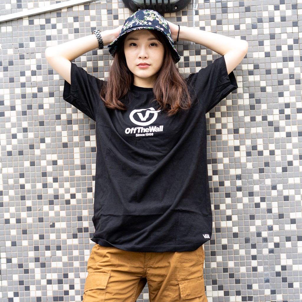 VANS 男女 DISTORTED PERFORMANCE TEE 短T 黑【A-KAY0】【VN0A4551BLK】