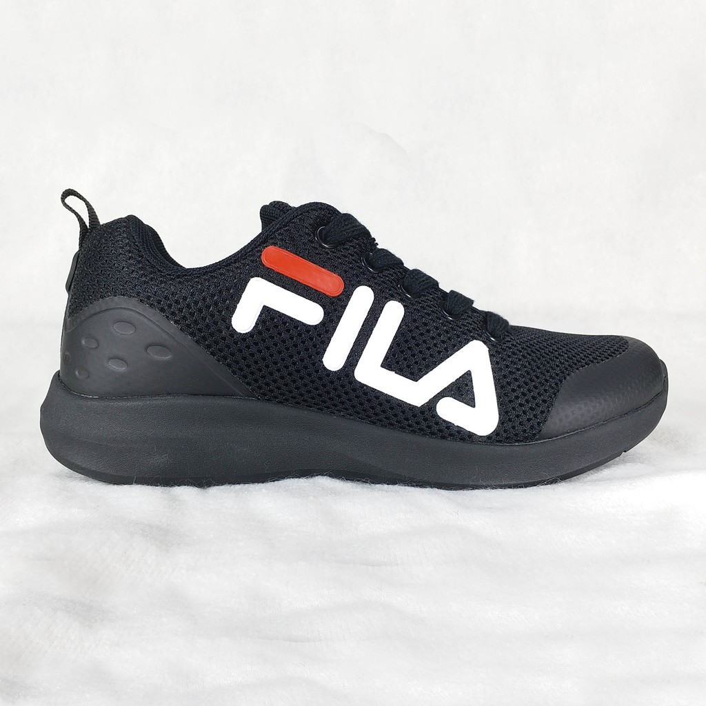 FILA XT LINEAR 女款黑色網布輕量運動鞋-NO.5j906t001