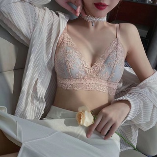 【 A-B 】女生內衣 法式性感蕾絲設計 文胸套裝 舒適三角杯輕薄透氣網紗 聚攏上託無痕胸罩 可調節肩帶 免運