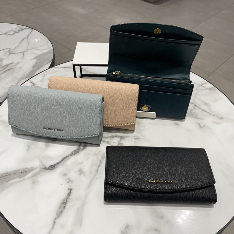 🇸🇬代購《現貨/預購》❤️Charles&amp;Keith❤️小ck 長夾