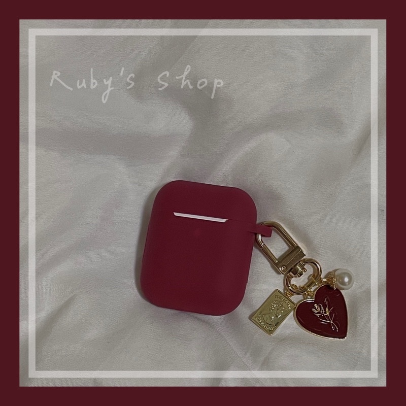 Ruby’s Shop | AirPods 復古酒紅保護套 玫瑰🌹吊飾 鑰匙圈