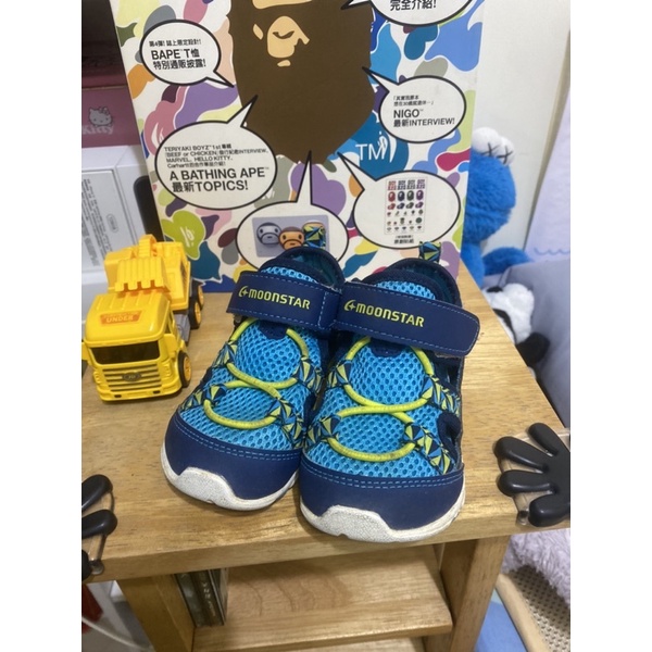 日本童鞋品牌：MOONSTAR童鞋(7成新）