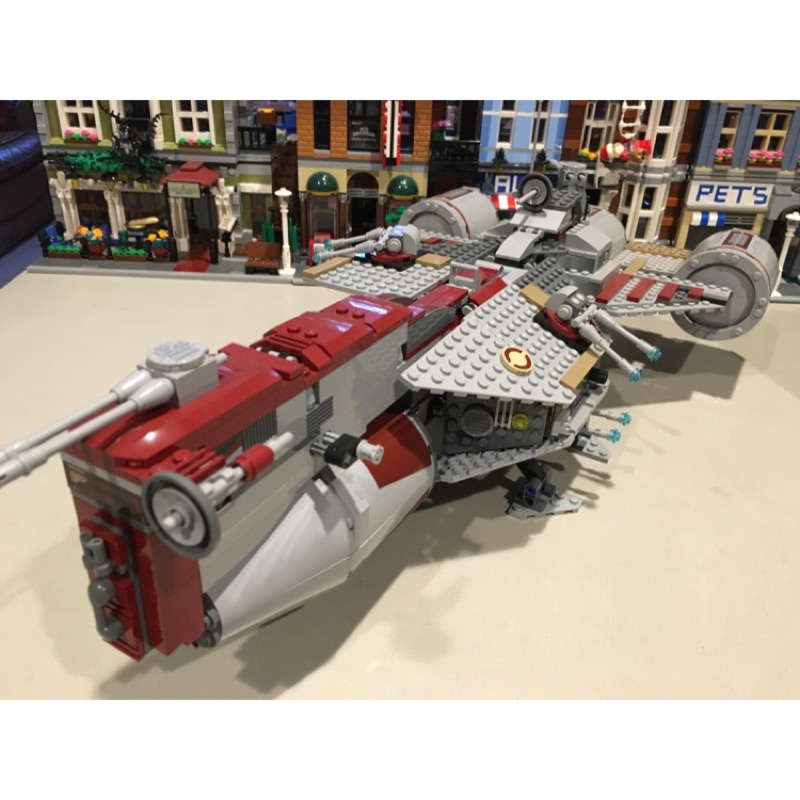 Lego 7964 + Lego X wing 新年價格