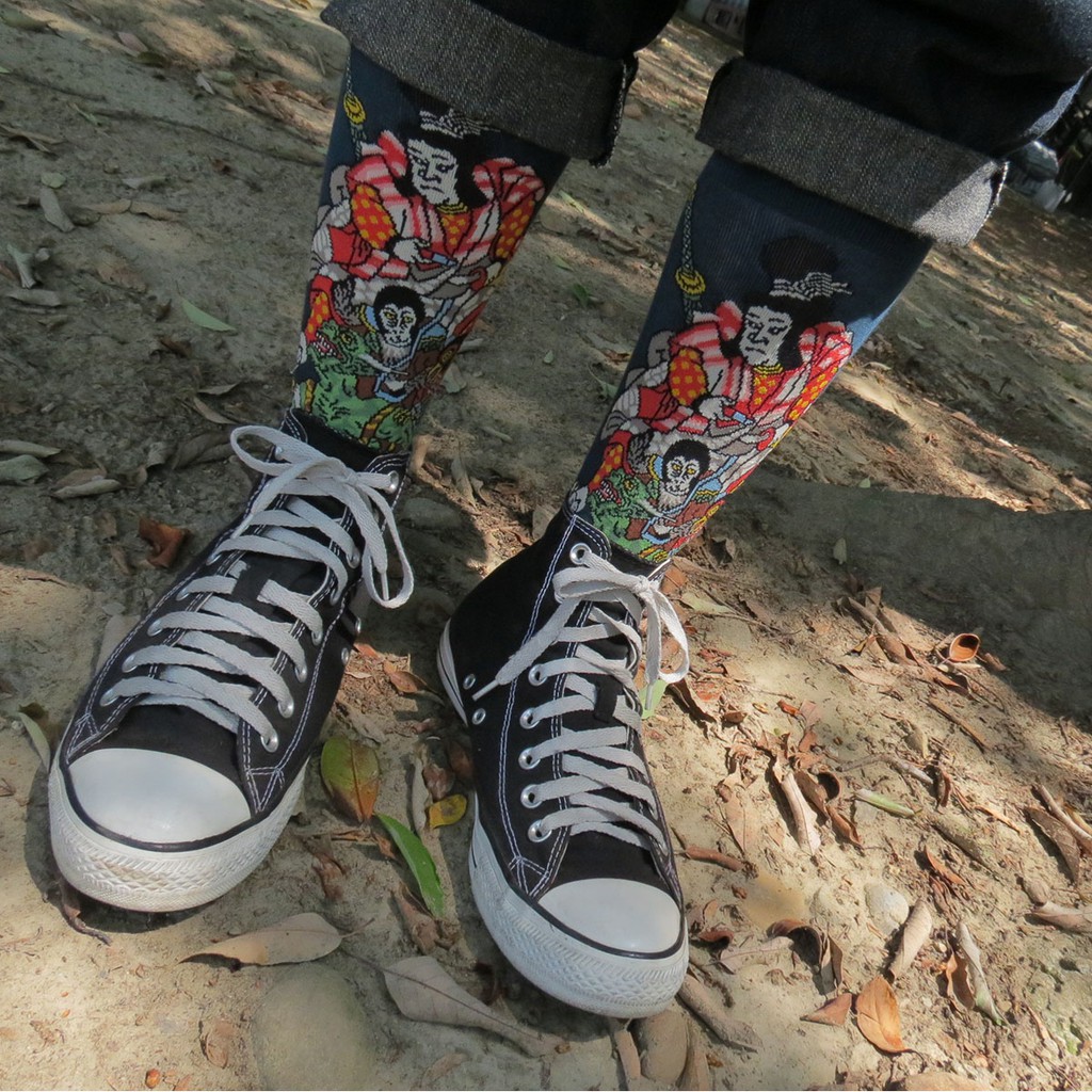 【台灣製造】桃太郎 稚雞 刺青圖 浮世繪 版畫 日本襪子 襪子 綿襪 日本名畫 名畫襪 針織襪 藝術襪 長襪 中筒襪