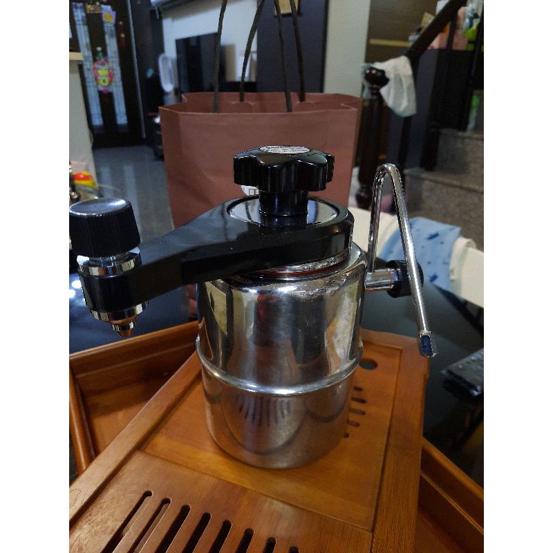 CX-25系列義式濃縮咖啡壺(可打奶泡) 。登山露營者最愛最便攜的義式摩卡壺。CX25