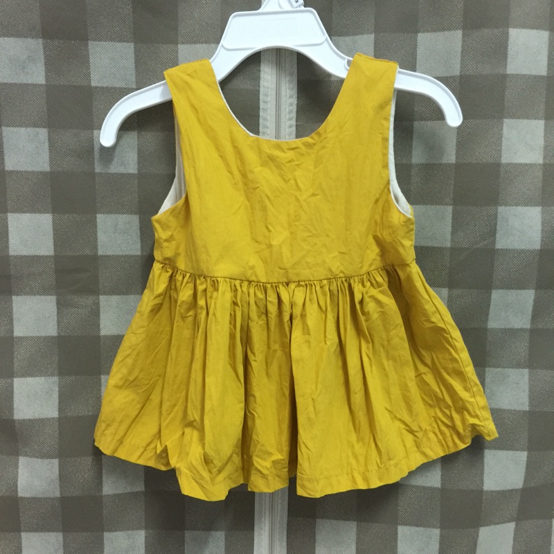 二手童裝-超可愛黃色澎裙露背洋裝（8-10m)