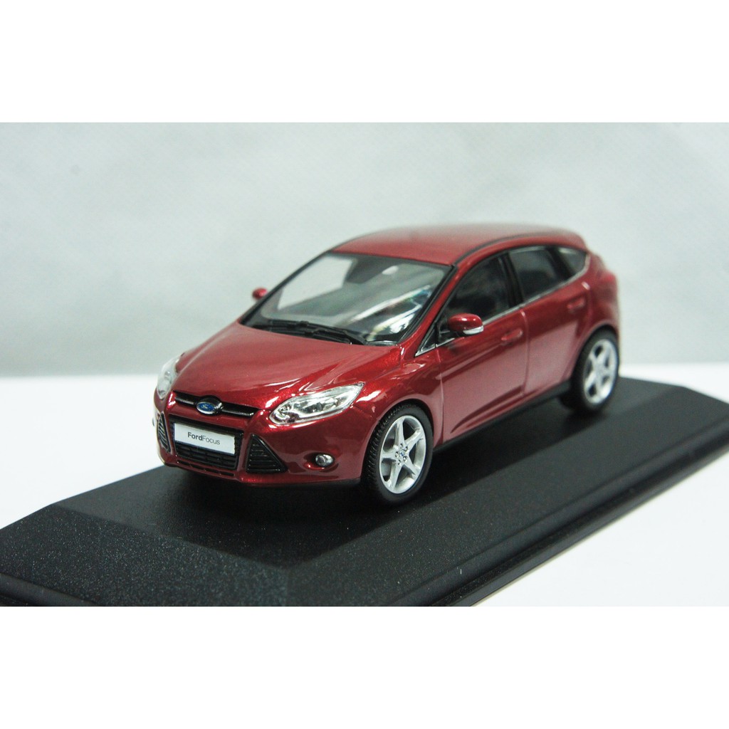 【現貨特價】福特原廠 1:43 Minichamps Ford Focus 2011 紅色