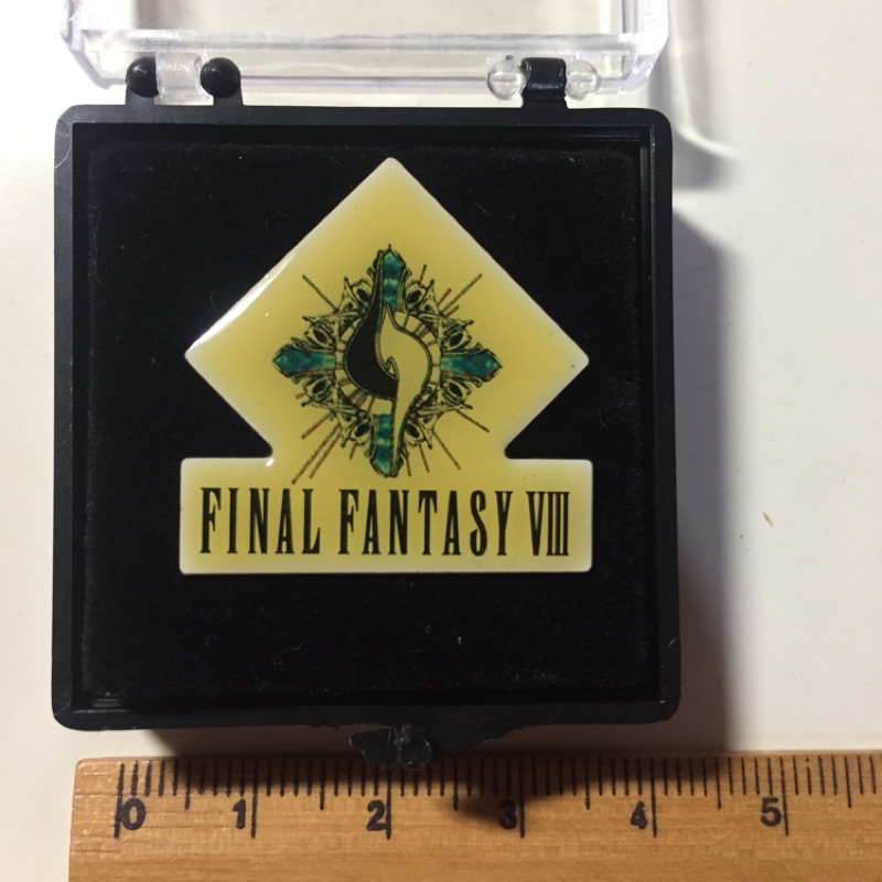 太空戰士8紀念徽章，80年代好物，Final Fantasy VIII