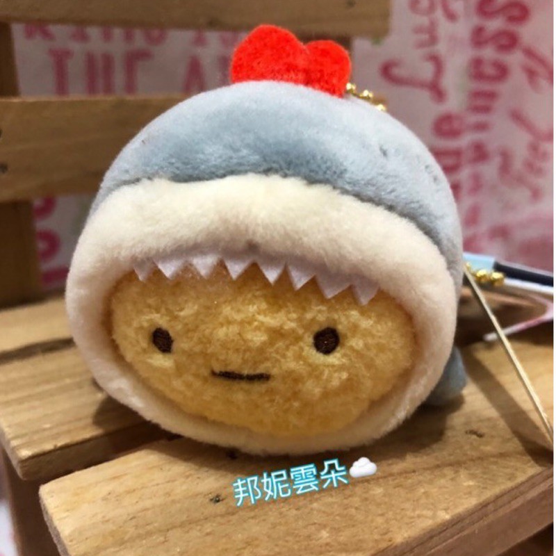 【日本正版】水族館限定 鯊魚 炸蝦 吊飾 特殊裝扮 珍稀 稀有 炸豬排 朋友 海洋生物 海洋 可愛 娃娃 沙包 鯊魚裝