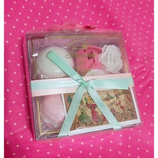 日本進口馬卡龍沐浴玫瑰香氛禮盒MacarondePetal生日禮物情人節禮物閨蜜禮物伴娘禮物