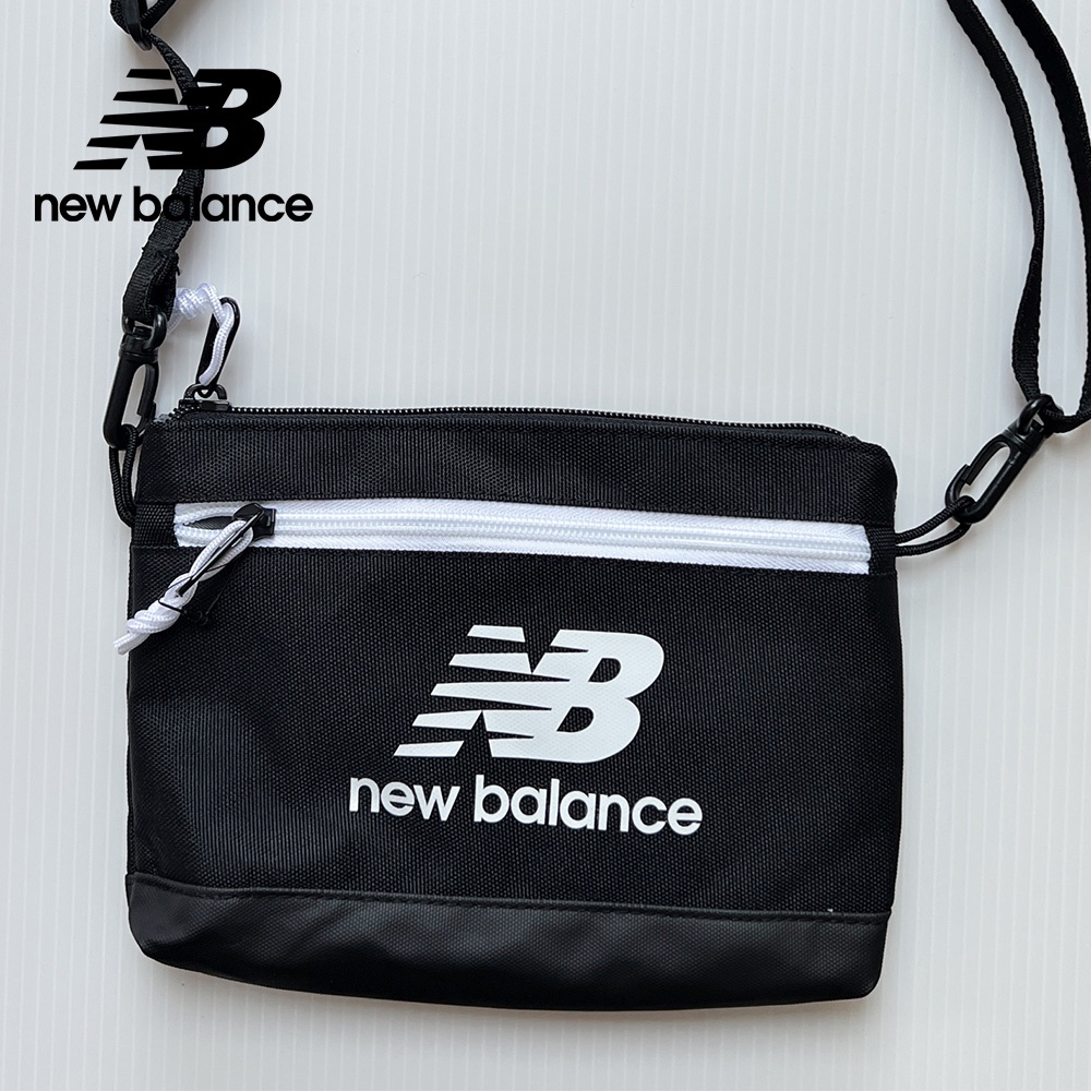 【New Balance】NB側背小包_中性_黑色_LAB23002BWP