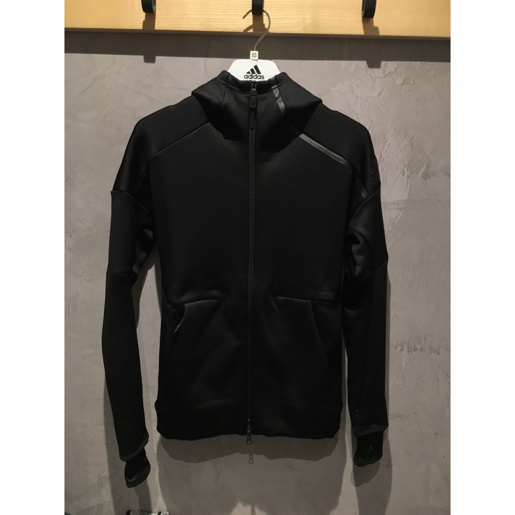bq7060 adidas