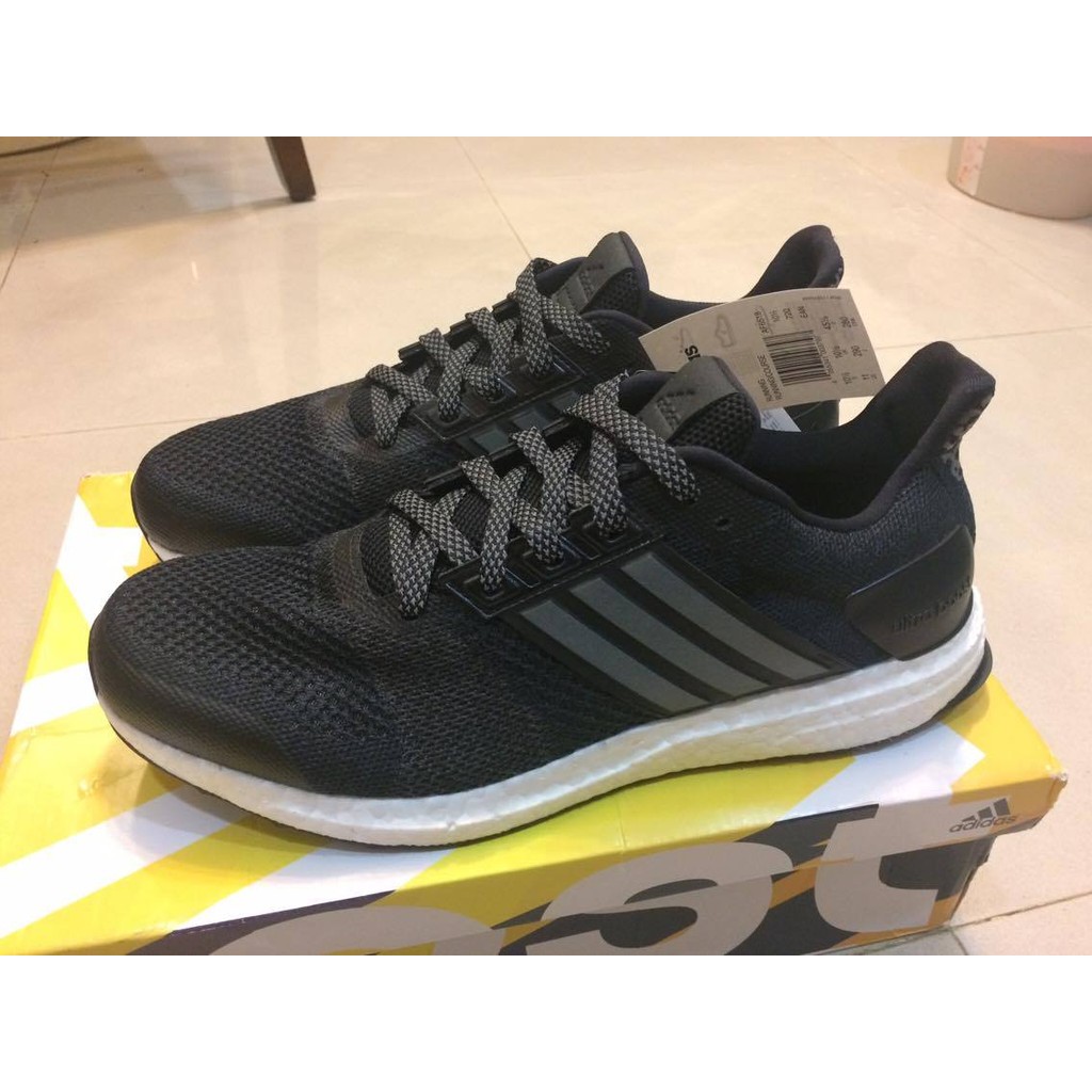 adidas ultra boost st m 黑紅