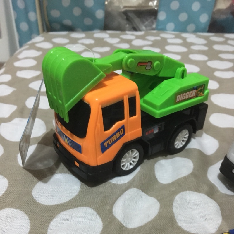 玩具車車4款（怪手、石油車、水泥車、雲梯車）
