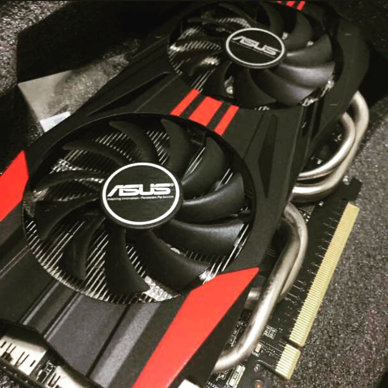 ASUS gtx760 2g 顯示卡