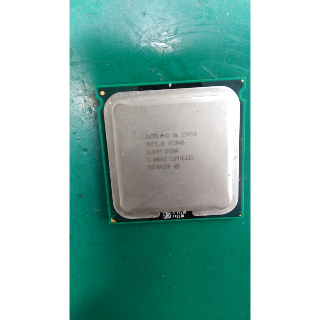 Xeon E5450 E0 無風扇 已上貼片