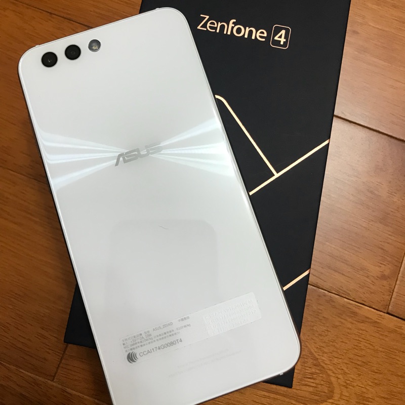 ASUS Zenfone4 二手空機