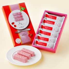 ☆魔境夢遊☆ 北海道代購 ISHIYA石屋製菓期間限定美冬 草莓巧克力夾心餅乾 一盒六入