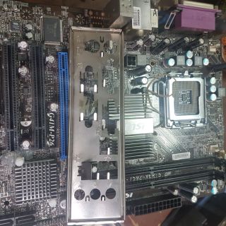 技嘉 G41MT S2PT MSI G41 P26 DDR3售四百元一片有二十片