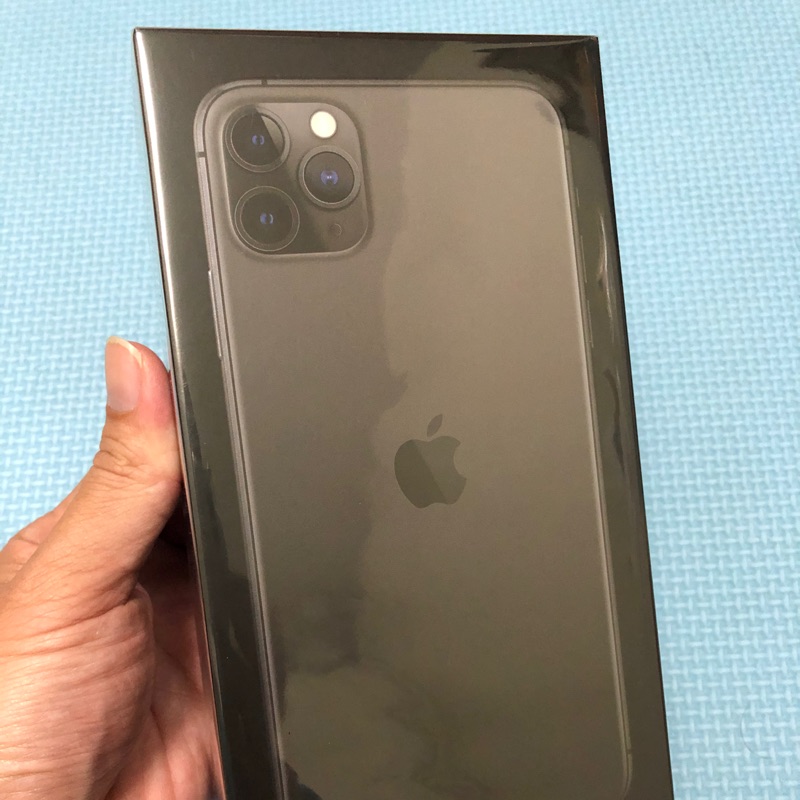 iPhone 11 pro max 256g 灰色