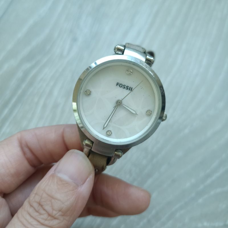 二手 fossil 女錶 錶 手錶 奶茶色 皮革錶帶 貝殼面 FOSSIL 白色