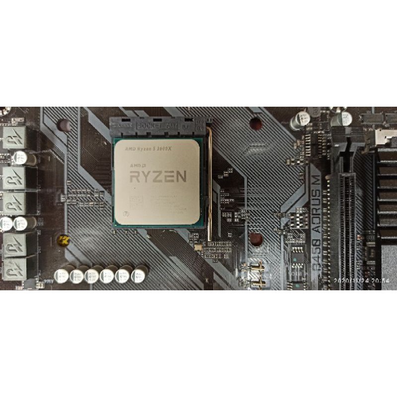 AMD R5-3600x + 技嘉 B450 AUROS M + 正版Win 10 home CPU 主機板  半套