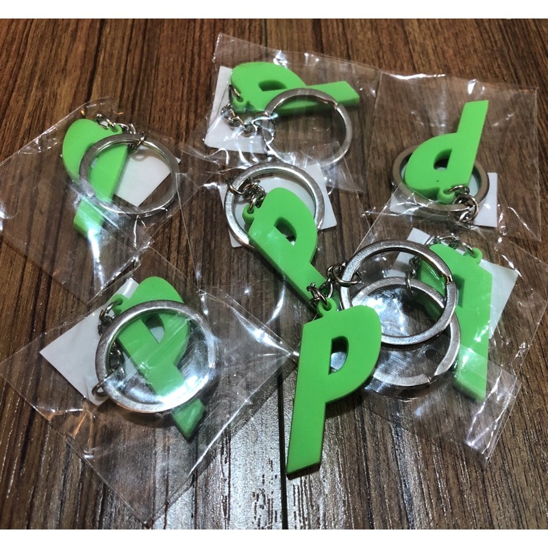 [Pace] Palace P-Glow Keychain 夜光 Keyring 鑰匙圈 吊飾 P Logo
